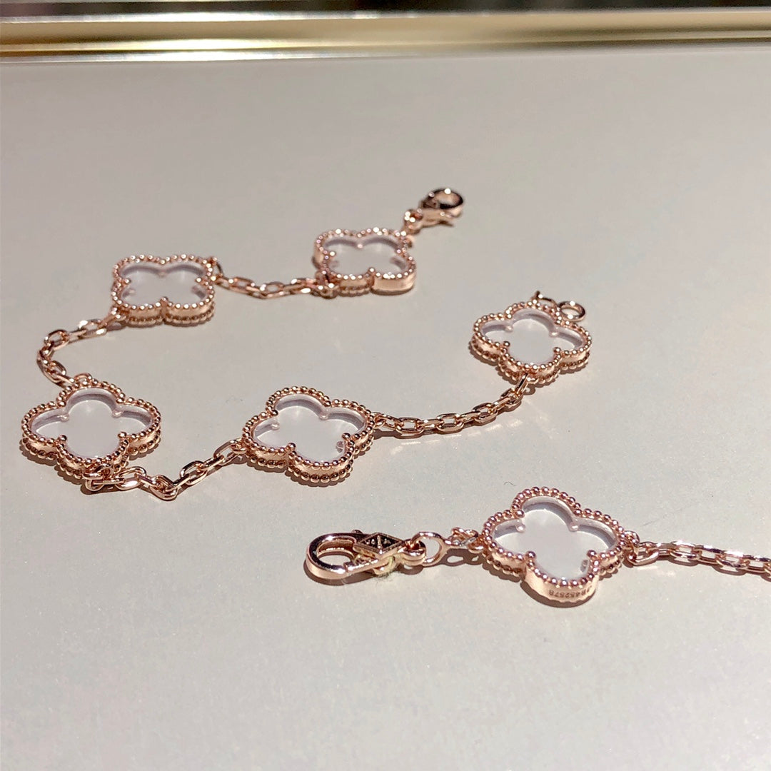 [AuraEcho]CLOVER 5 MOTIF ROCK CRYSTAL BRACELET