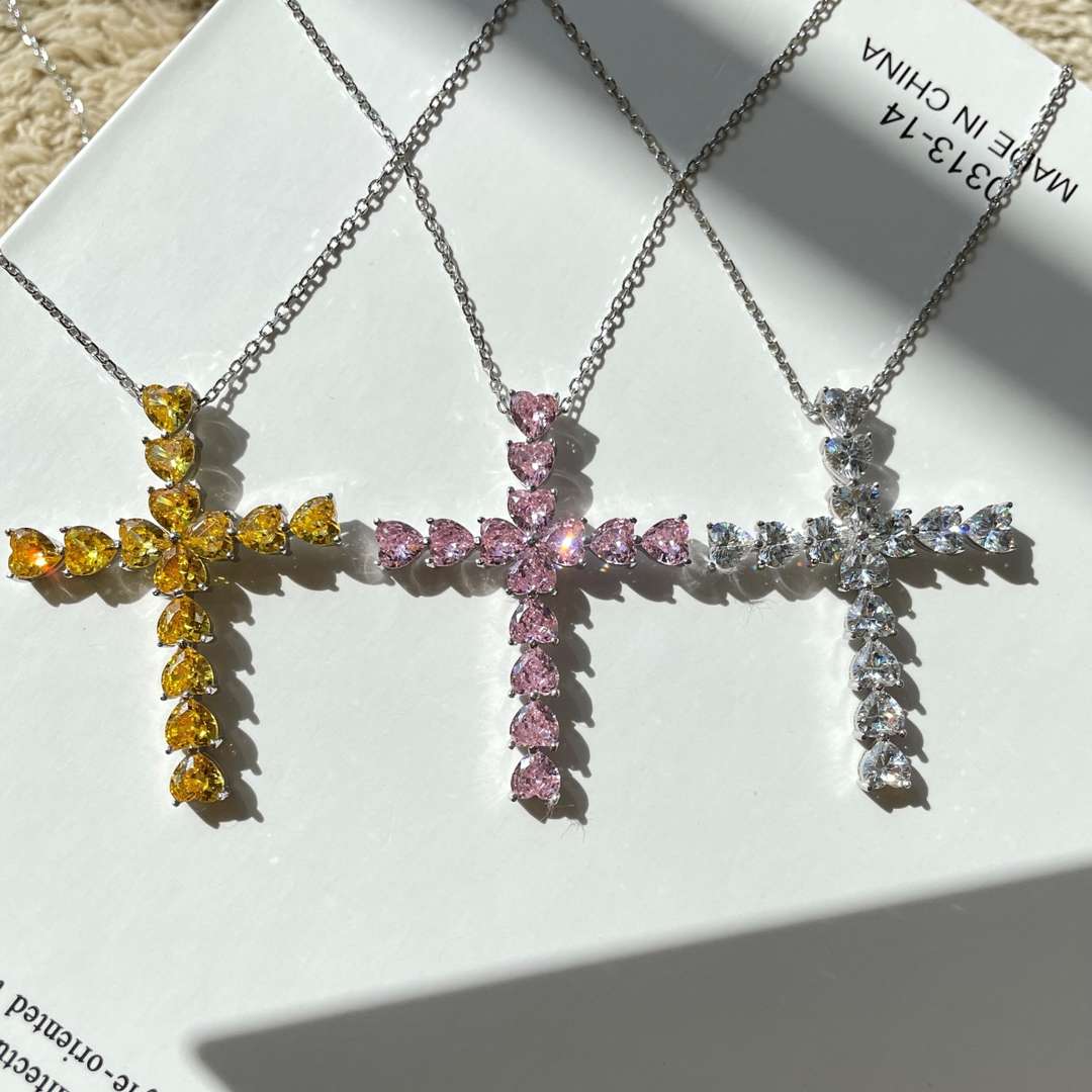 [AuraEcho]Radiant Cross Shape Necklace