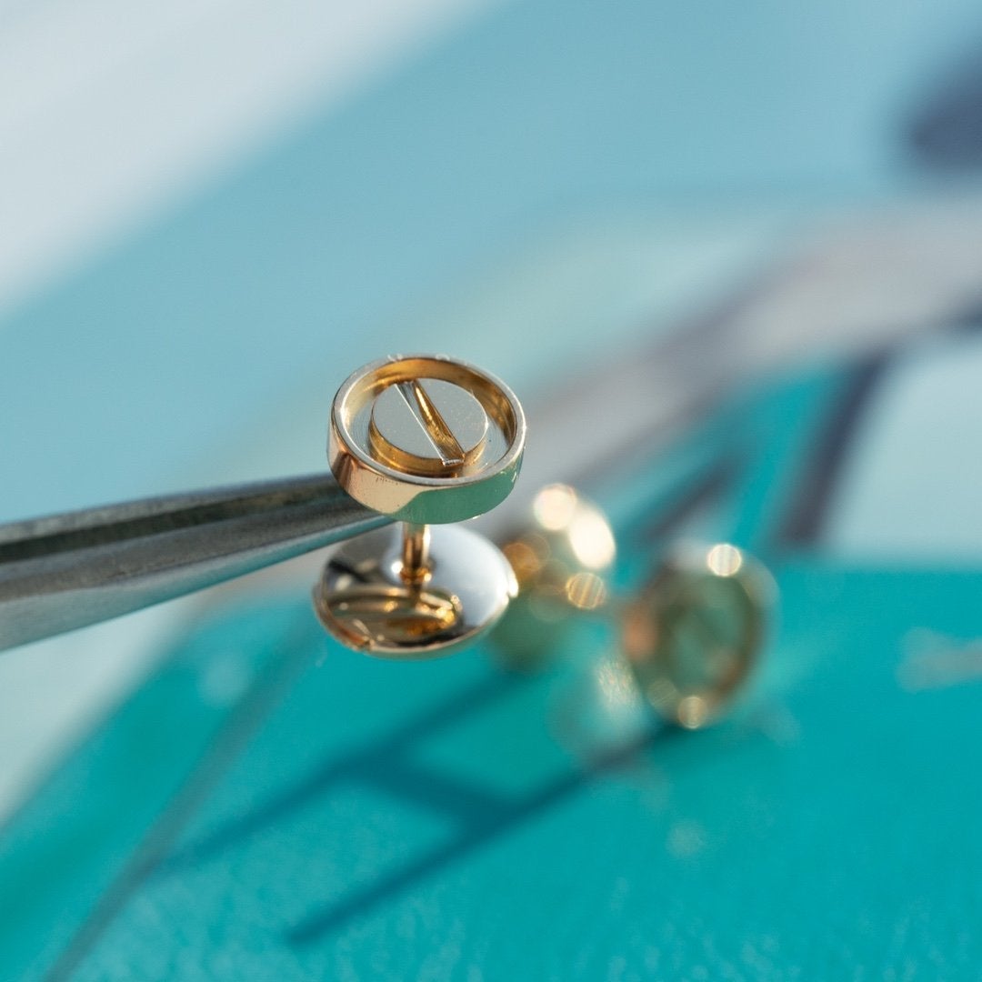 [AuraEcho]LOVE EARRINGS PINK GOLD 10MM