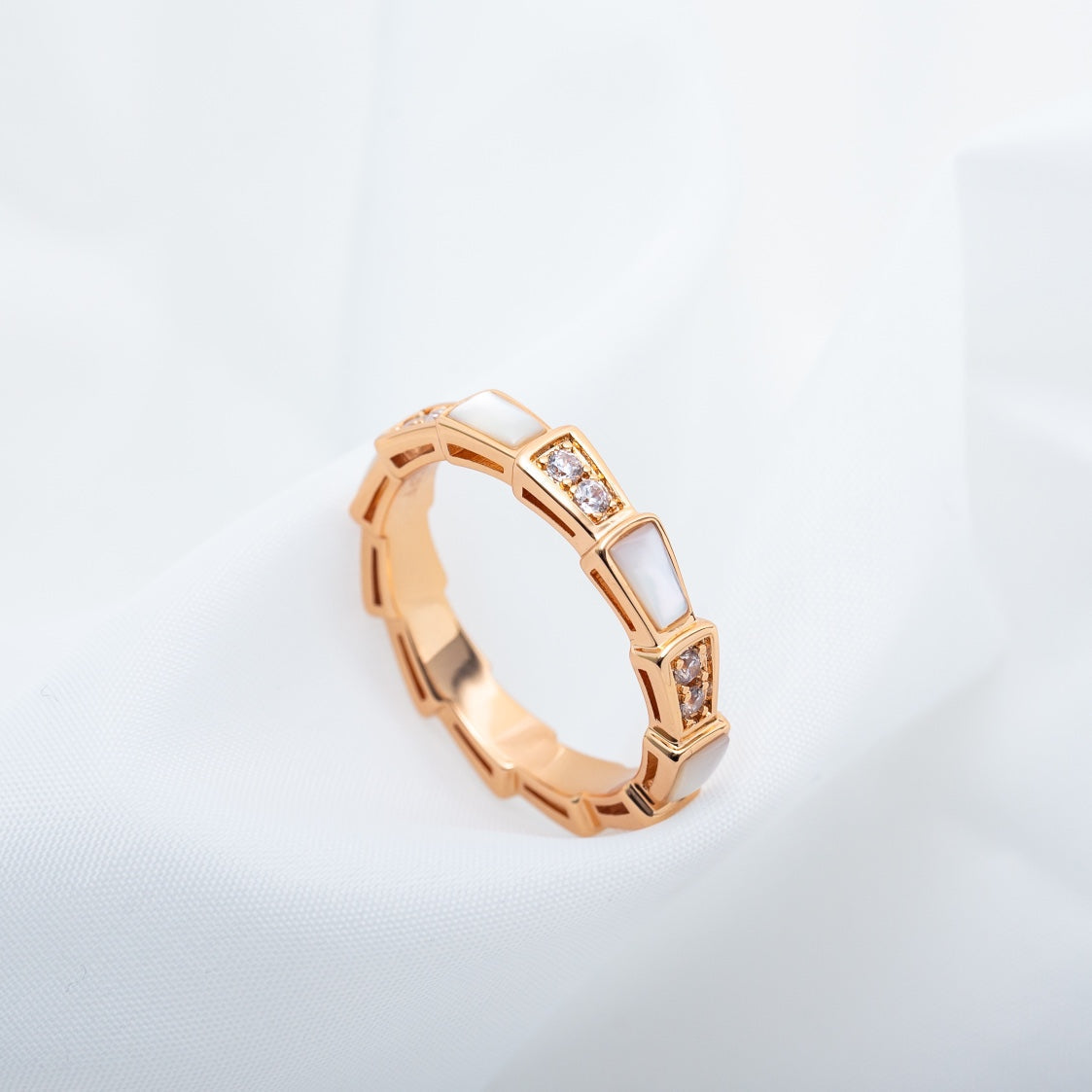[AuraEcho]SERPENTI RING PINK GOLD DIAMOND MOP 3MM