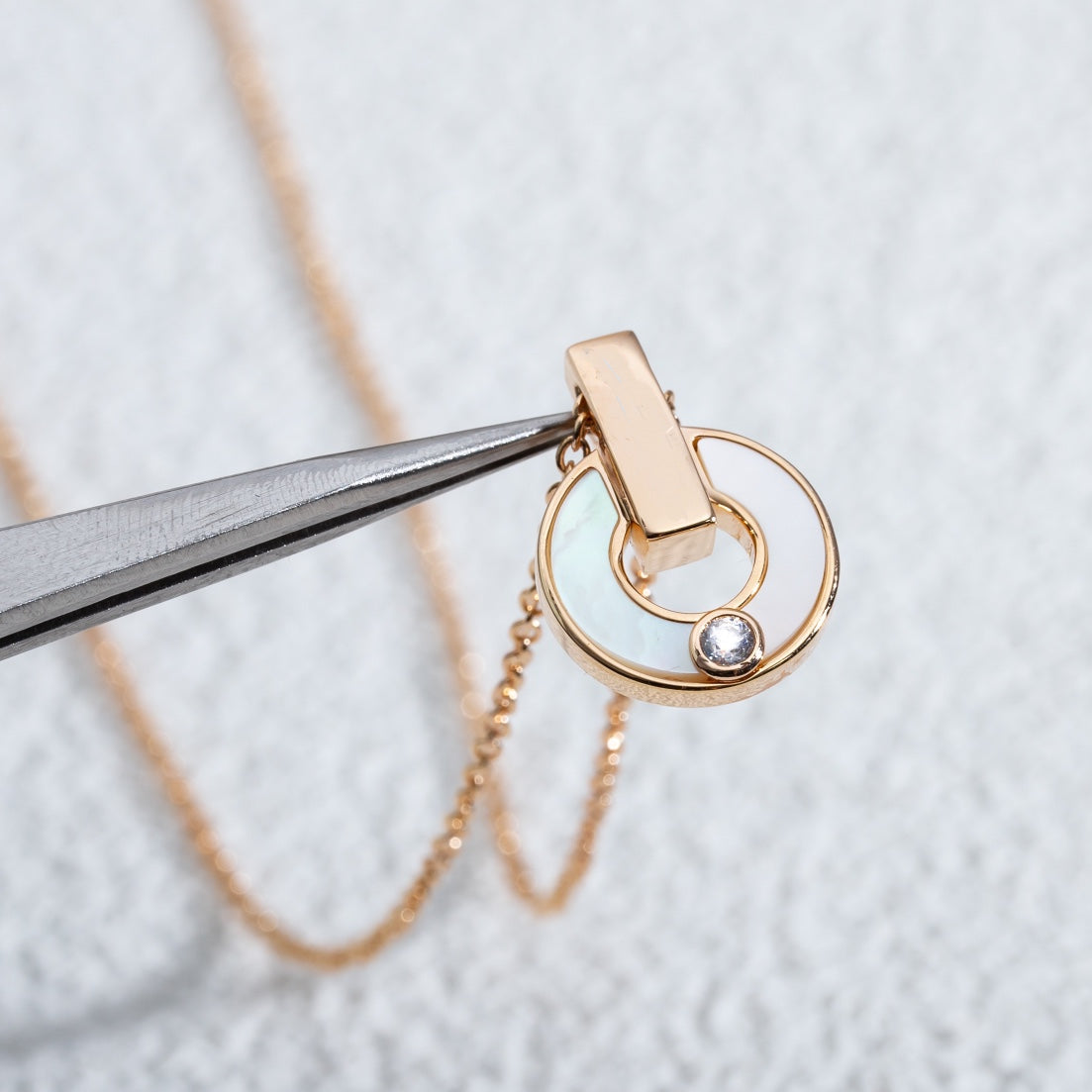 [AuraEcho]GARI NECKLACE PINK GOLD MOP