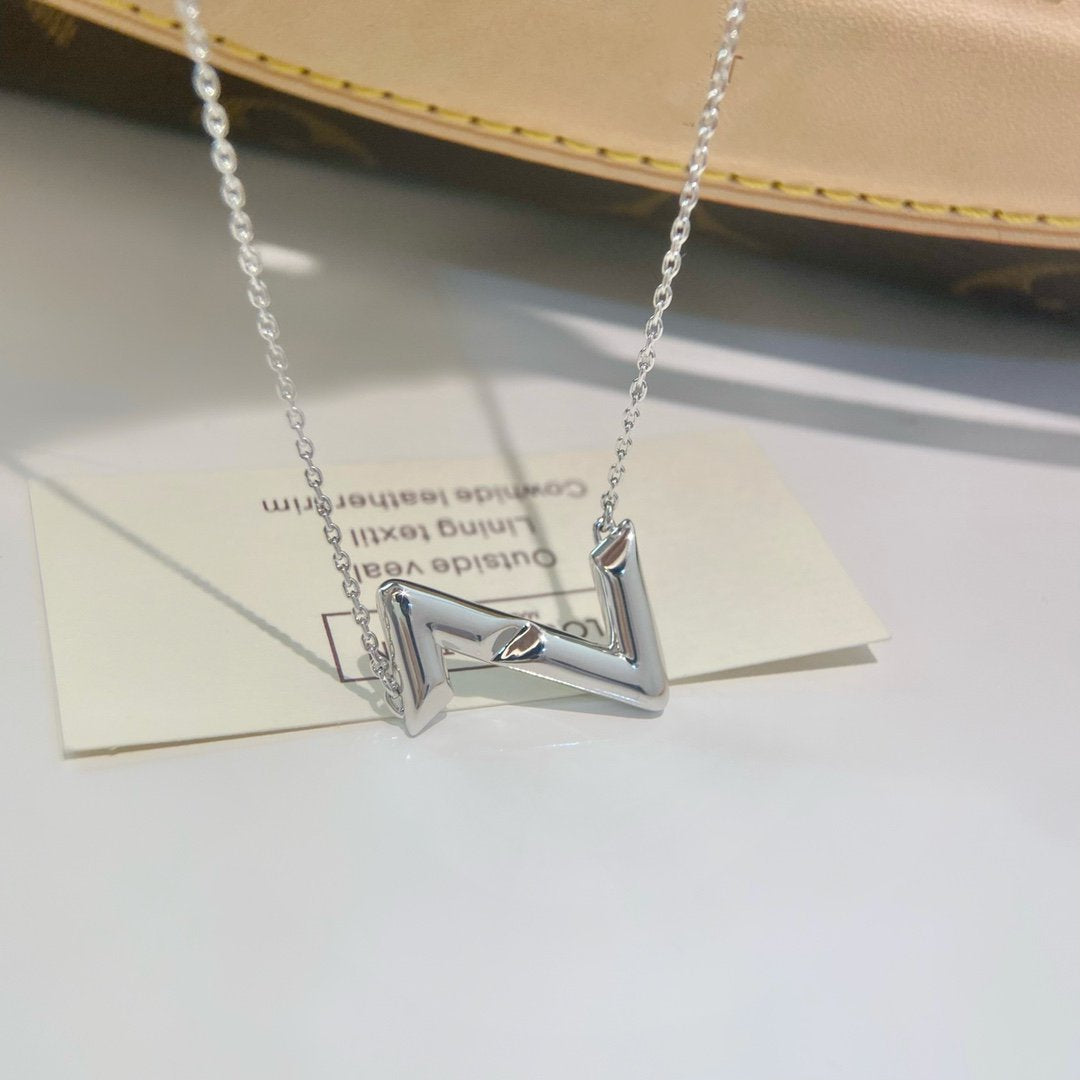 [AuraEcho]VOLTE UPSIDE DOWN NECKLACE
