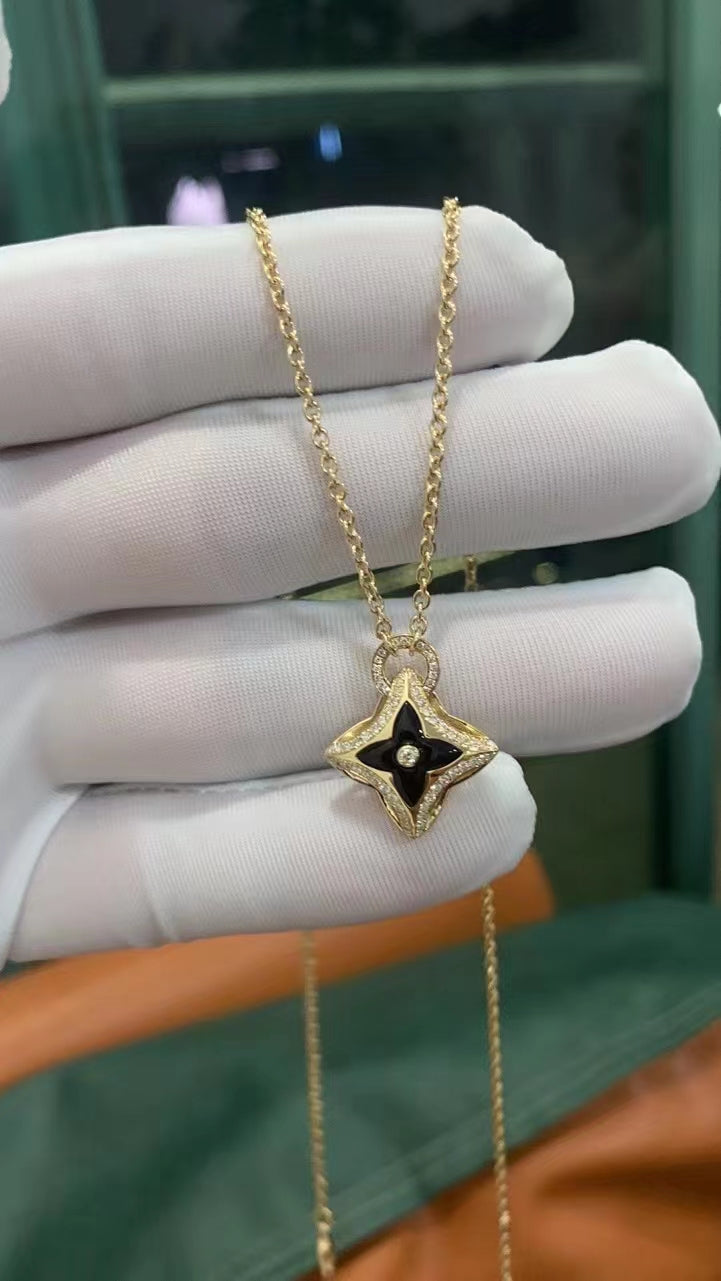 [AuraEcho]STAR PEDANT PINK GOLD DIAMOND NECKLACE