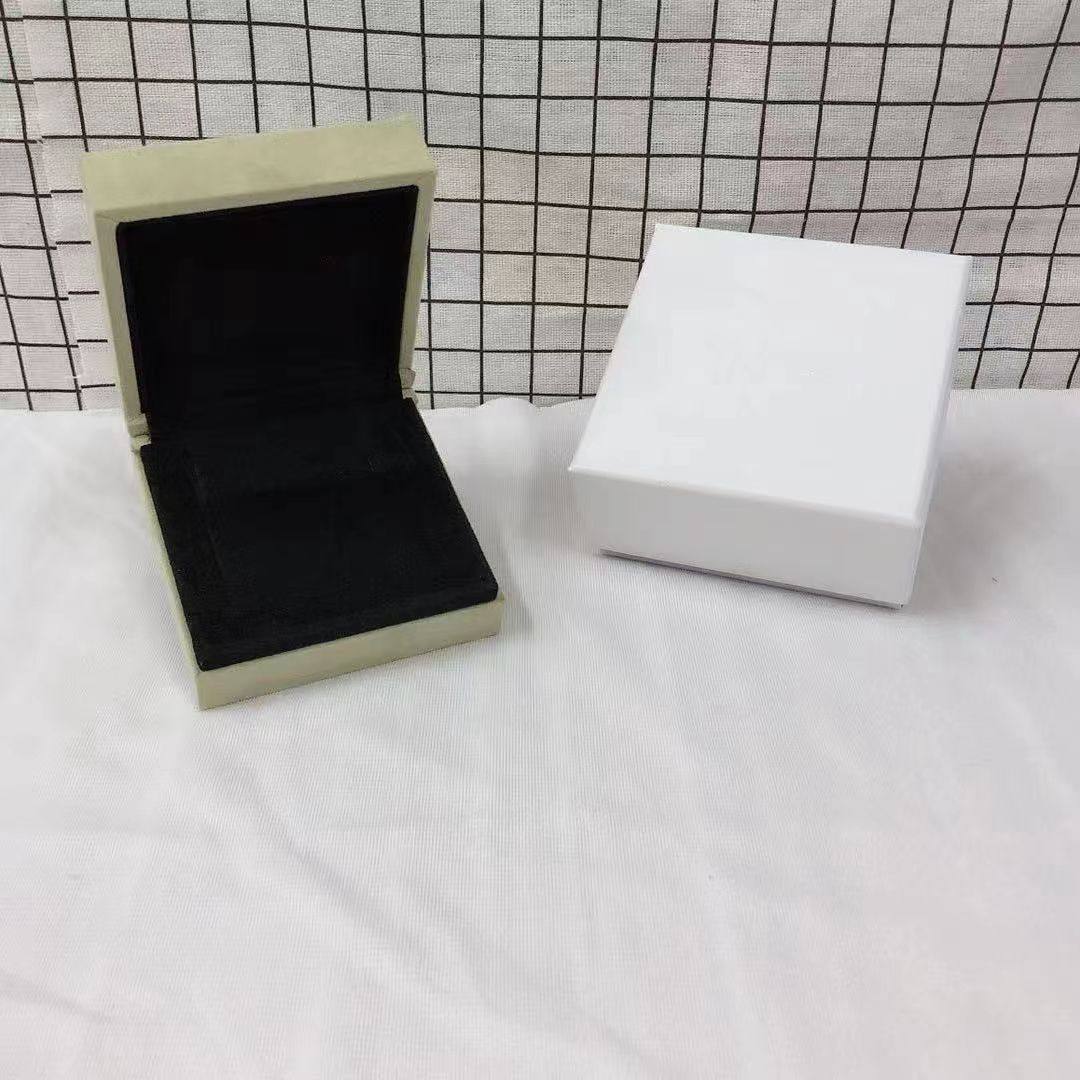 [AuraEcho] VA CLOVER BOX GIFT BAG