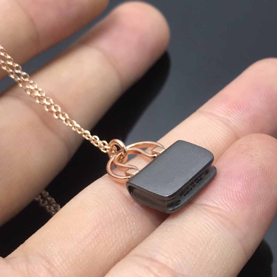 [AuraEcho]WOMEN'S HM AMULETTES CONSTANCE PENDANT NECKLACE