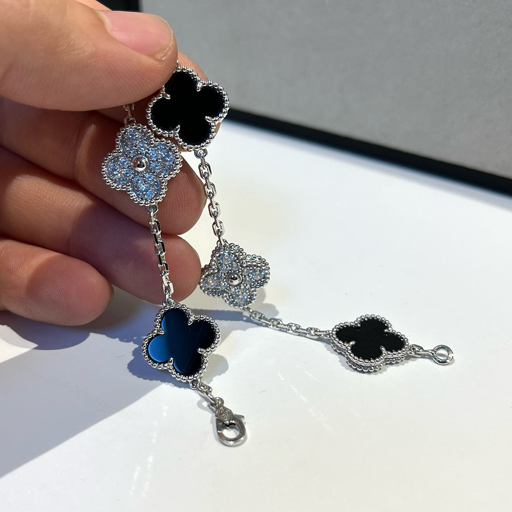 [AuraEcho] CLOVER 5 MOTIF ONYXS BRACELET COLLECTION