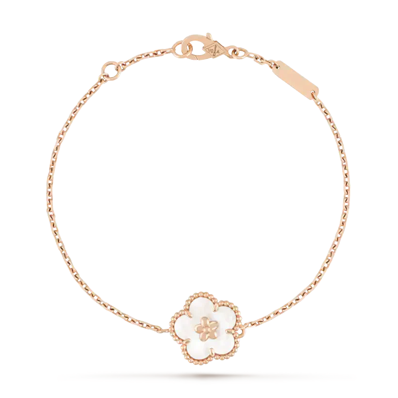 [AuraEcho]LUCKY WHITE MOP PLUM BLOSSOM  BRACELET