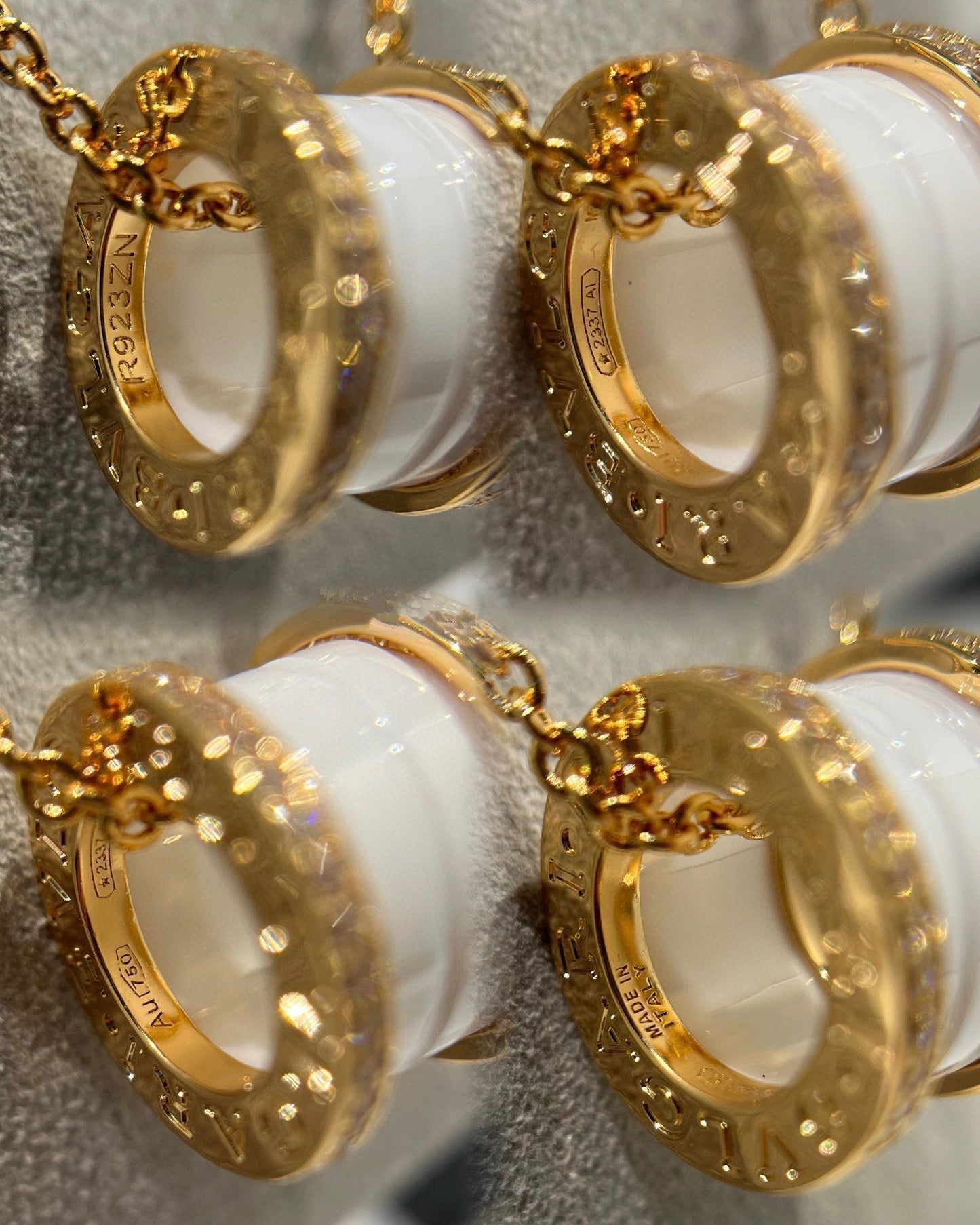 [AuraEcho]ZERO 1 WHITE CERAMIC DIAMOND PINK GOLD NECKLACE